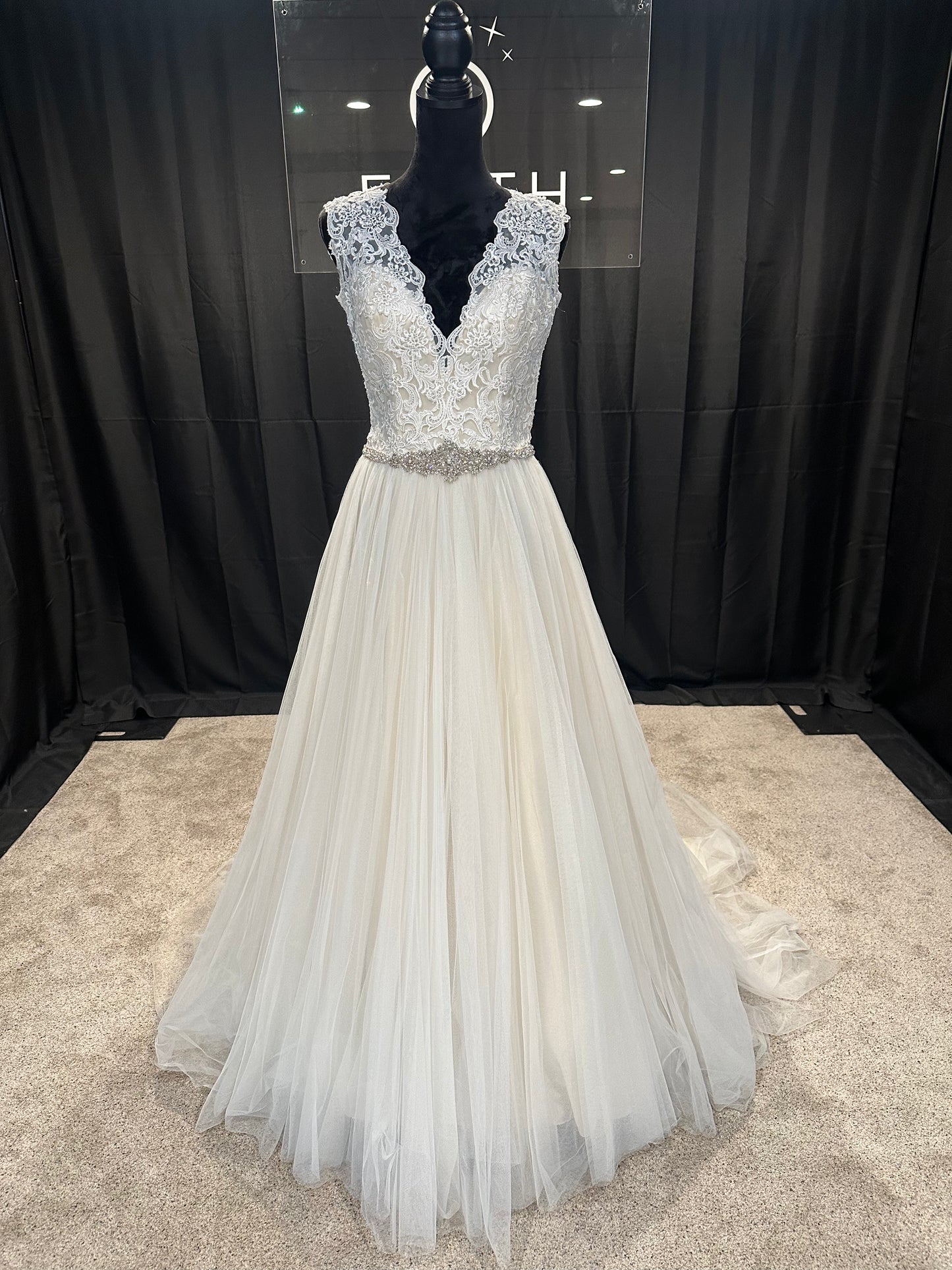 Allure 2912 Size 10