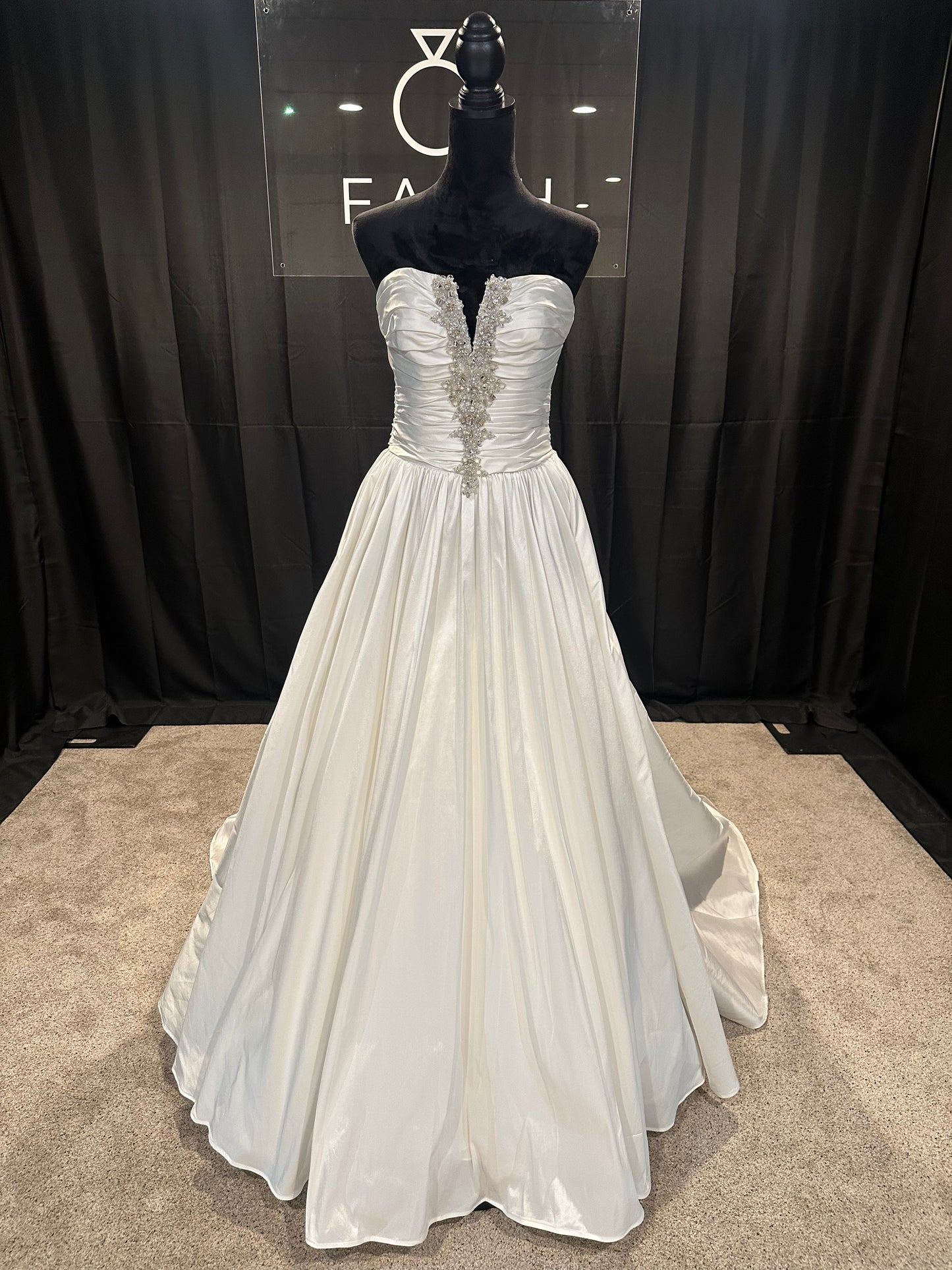 Maggie Sottero Felisha Size 8