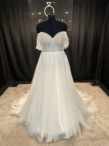 Evelyn Bridal Louise Size 14
