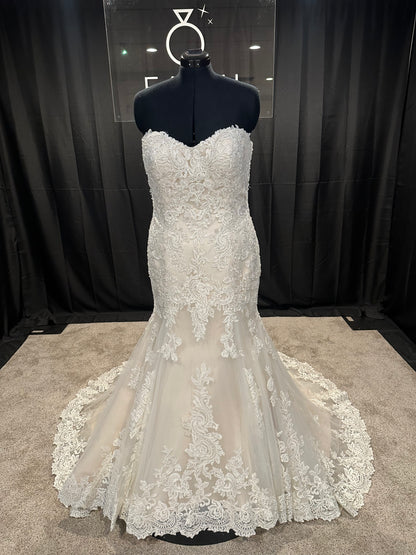 Maggie Sottero Saige Size 16
