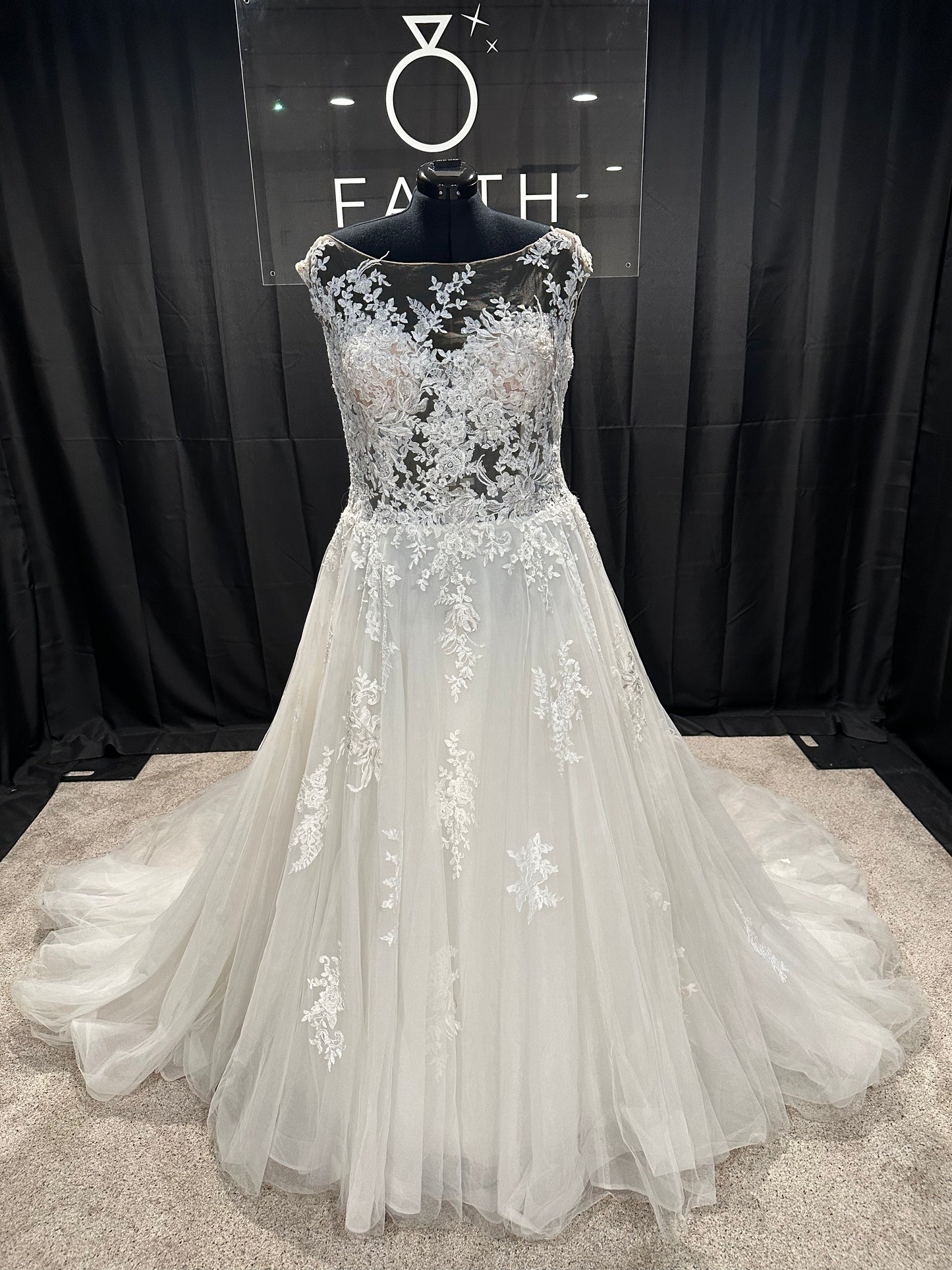 Nevaeh Size 22