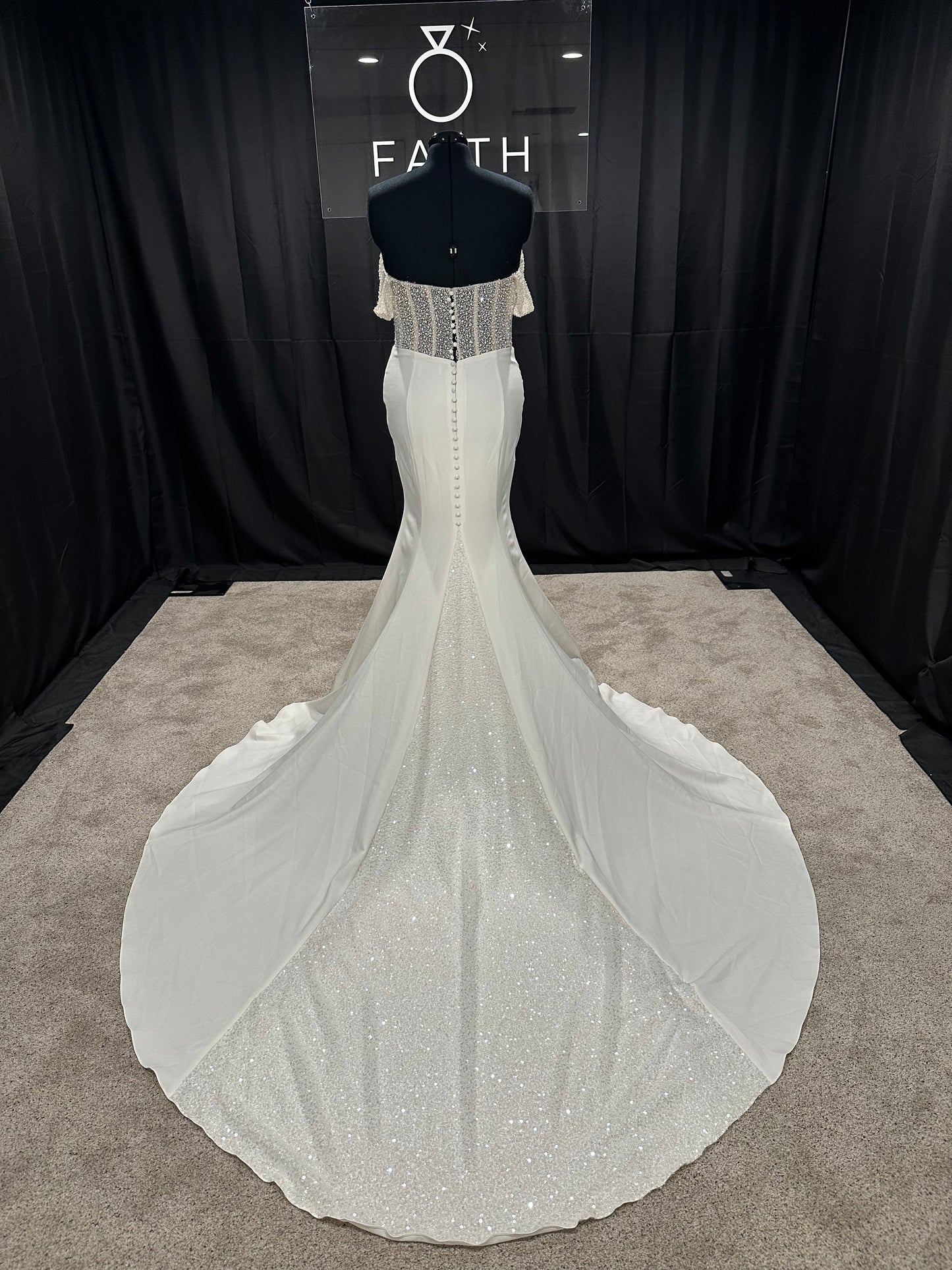 Sophia Thomas B220 Size 14
