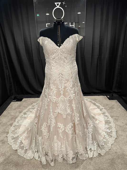 Allure W416 Size 24