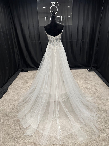 Janelle Size 6