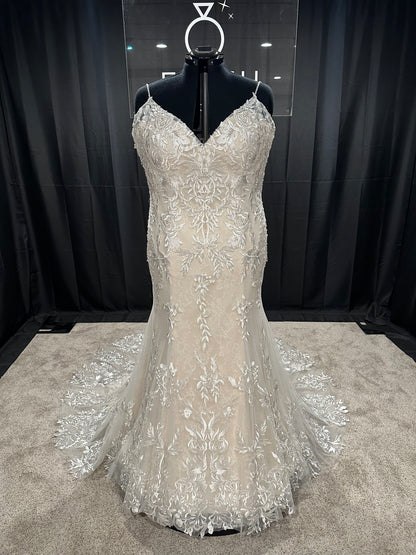 Christina Wu 18150 Size 24