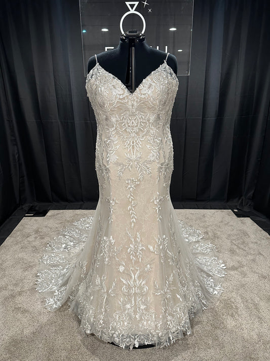 Christina Wu 18150 Size 24