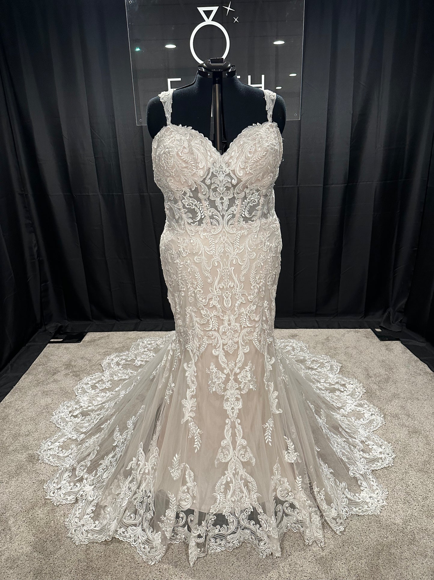 Allure 9754W Size 22