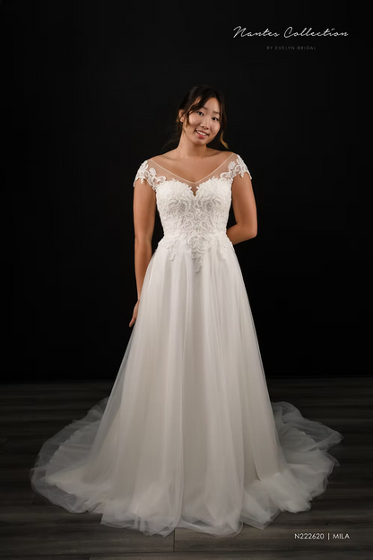 Evelyn Bridal Mila Size 6