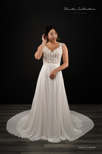 Evelyn Bridal Adora Size 6