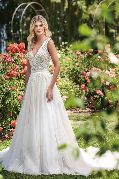 Jasmine Bridal F221011 Size 18