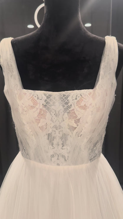 Evelyn Bridal Josie Size 6