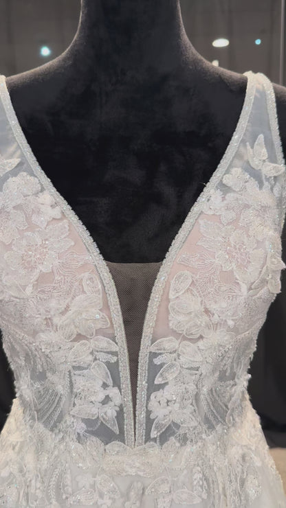 Essence of Australia D3151 Size 10