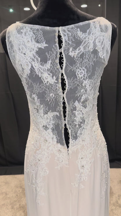 Enzoani Layla Size 8