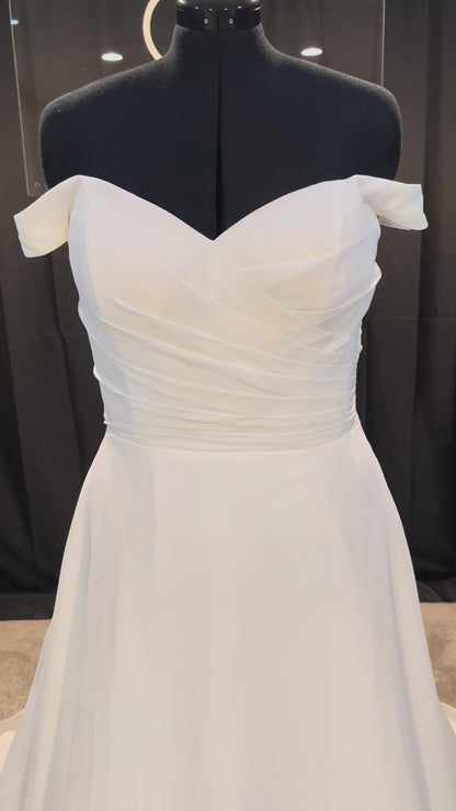 Carley Size 14