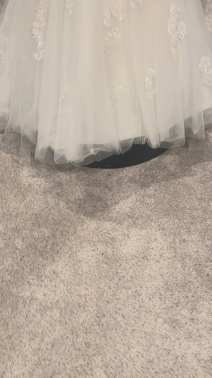 Mon Cheri 114293 Size 2