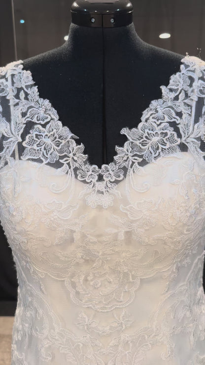 Jasmine Bridal F181007 Size 14