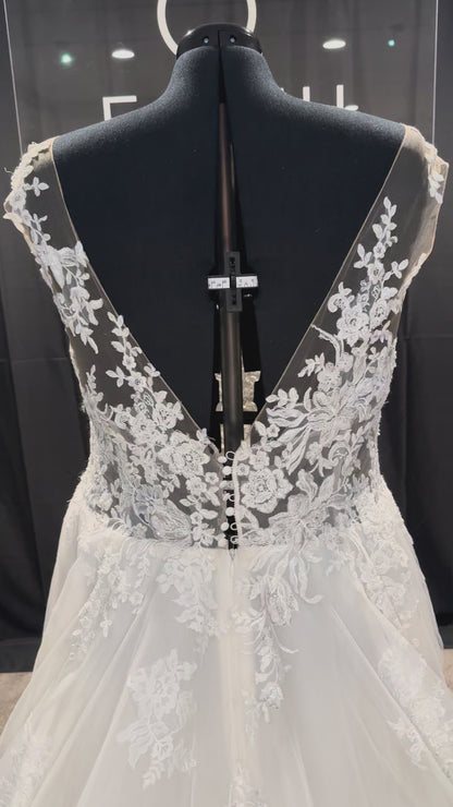 Nevaeh Size 22
