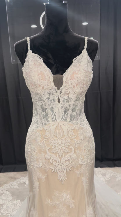 Evelyn Bridal Catalina Size 6