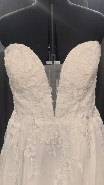 Raylynn Size 22