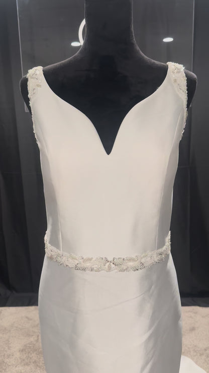 Jasmine Bridal F201004 Size 12