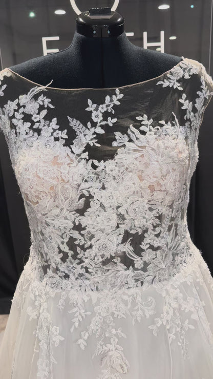 Nevaeh Size 22