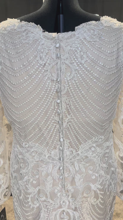 Mon Cheri TR12026 Size 24