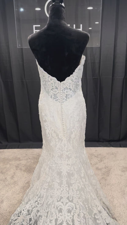 Kelly Size 12