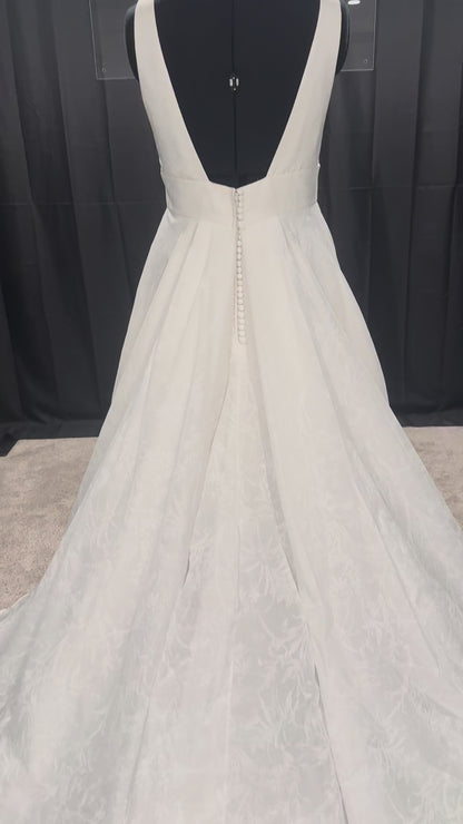 Jasmine Bridal T262015 Size 14