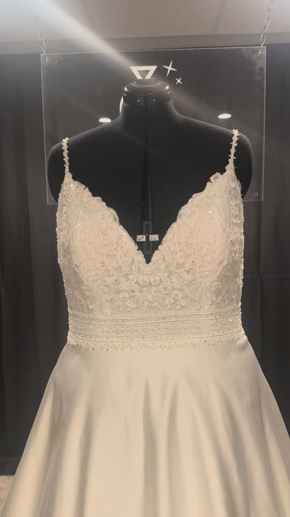 Jasmine Bridal F211004 Size 20