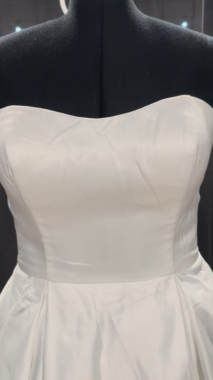 Sophia Size 14