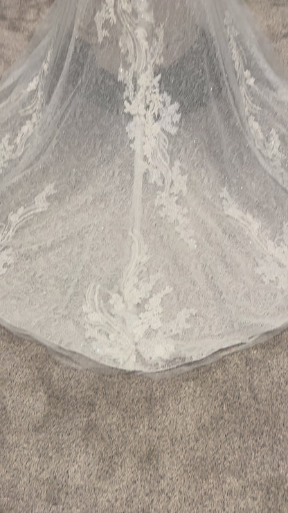 Evelyn Bridal Lilac Size 6