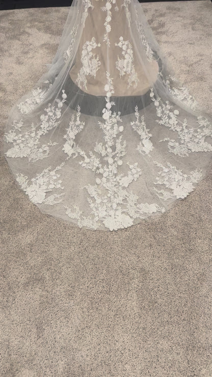 Evelyn Bridal Willow Size 6