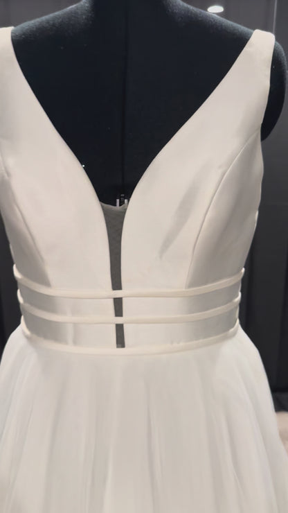 Jasmine Bridal T232074 Size 14