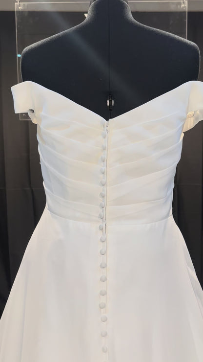 Carley Size 14
