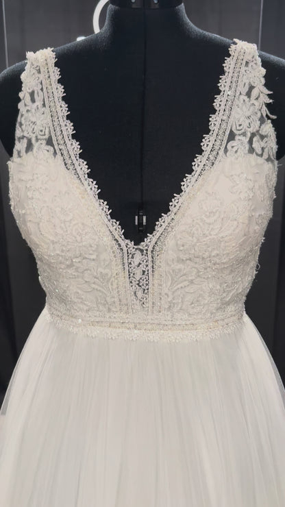 Jasmine Bridal F211011 Size 14